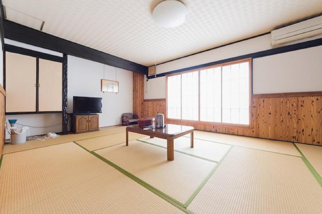 Hotel Villa Dogo Matsuyama  Ngoại thất bức ảnh